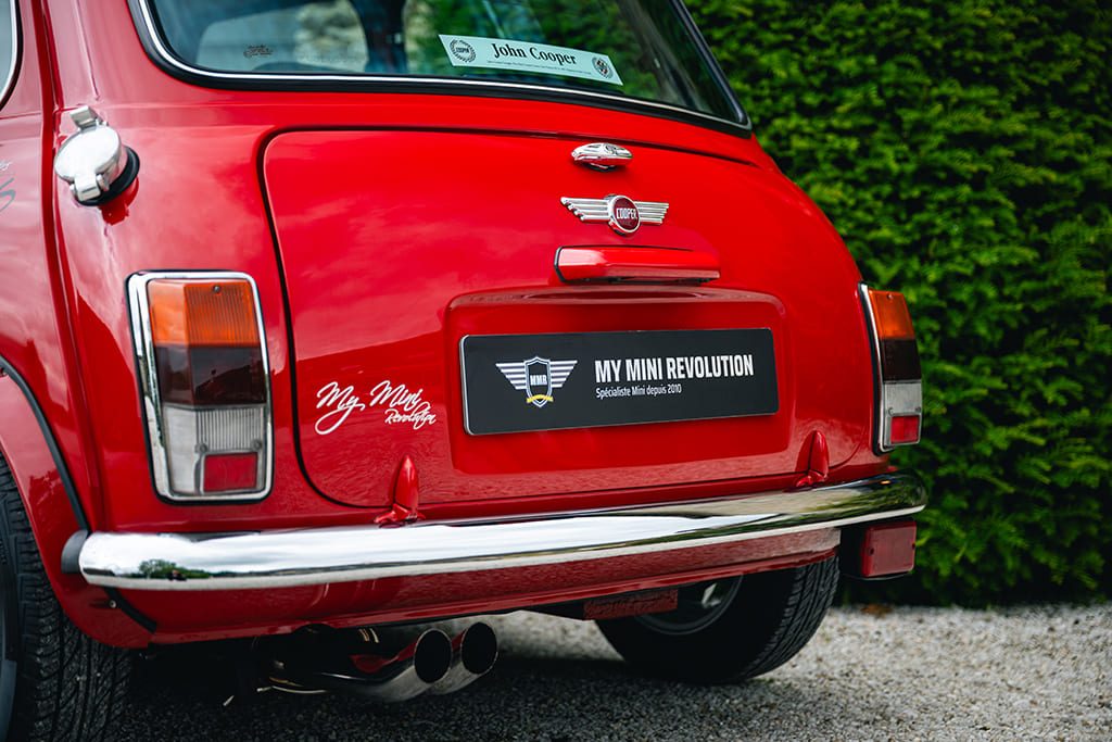 Mini Cooper S Works n°2 rouge flame red 1998 voiture occasion à vendre My Mini Revolution Paris