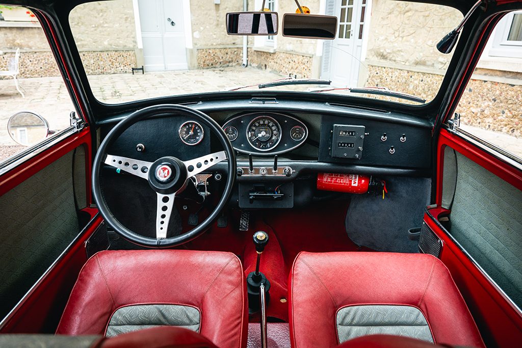 Mini Cooper S mk1 1275cc 1966 Rouge Tartan Red My Mini Revolution voiture à vendre occasion Paris