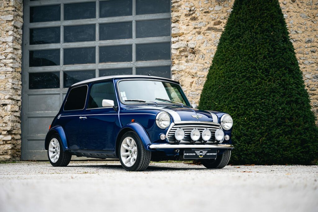 Mini MPI Cooper Sport Swiss Edition Thaiti Blue 2000 à vendre occasion My Mini Revolution Paris