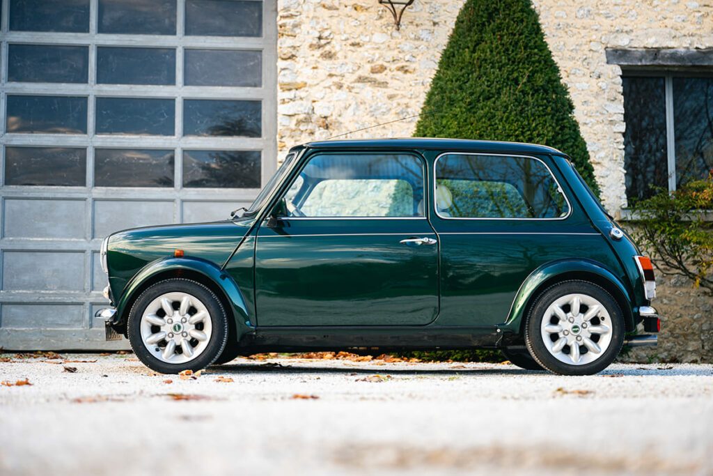 Mini 1.3 MPI Knightbridge climatisation British Racing Green 2000 à vendre occasion My Mini Revolution Paris