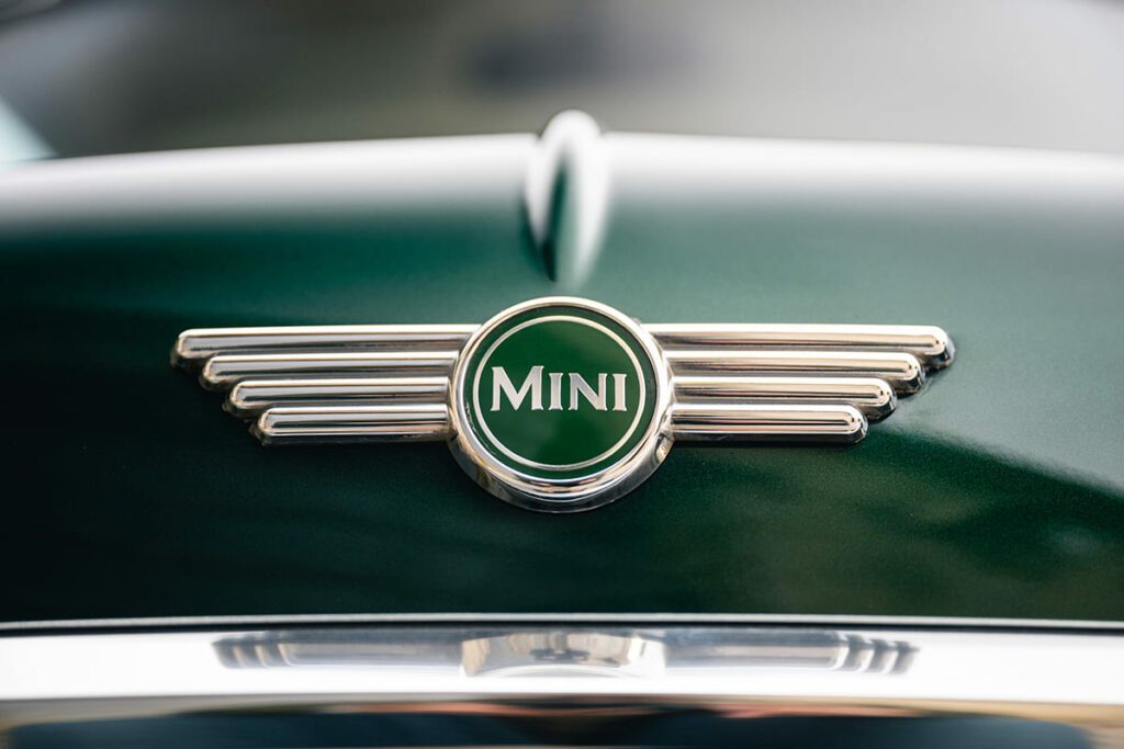 Mini 1.3 MPI Knightbridge climatisation British Racing Green 2000 à vendre occasion My Mini Revolution Paris