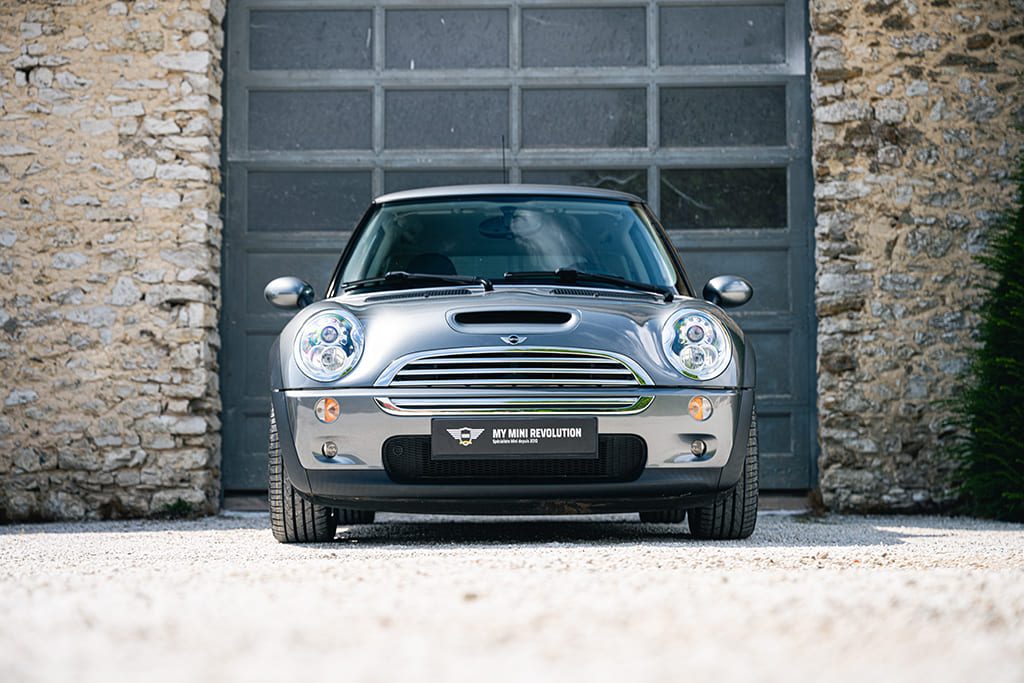 Mini-Cooper-S-R53-Dark-Silver-Metalic-2005_MMR-03