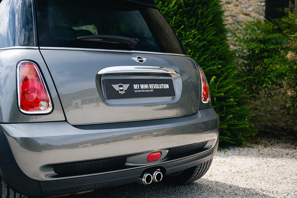 Mini-Cooper-S-R53-Dark-Silver-Metalic-2005_MMR-11