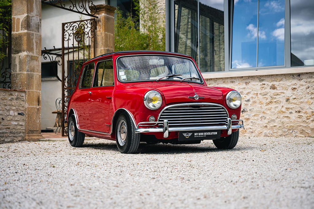 Mini Austin Morris Cooper S mk1 rouge à vendre occasion My Mini Revolution Paris