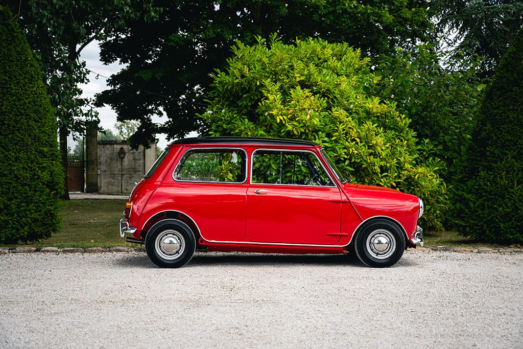 Mini Austin Morris Cooper S mk1 rouge à vendre occasion My Mini Revolution Paris