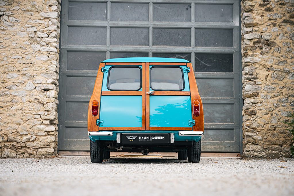 Morris-Traveller-Surf-Blue-1962_©MMR-04